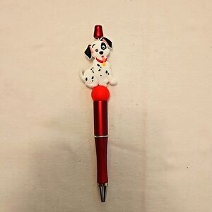 Beadable dog pen
